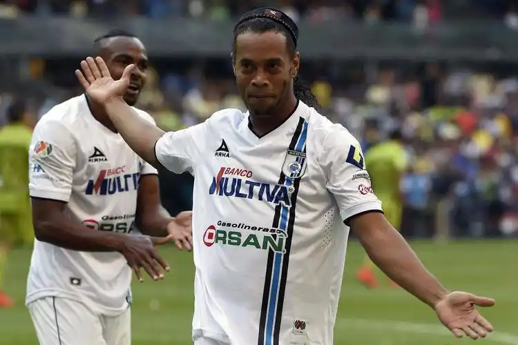 也巩固了他 也巩固了他